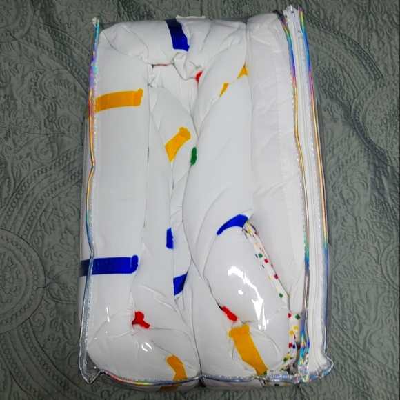 Twin bed set - Picture 2 of 4